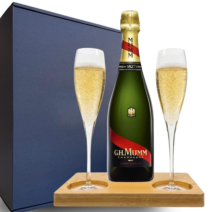 Mumm Cordon Rouge NV Gift Hamper - Includes 2 Crystal Champagne Flutes and Wooden Presentation Stand