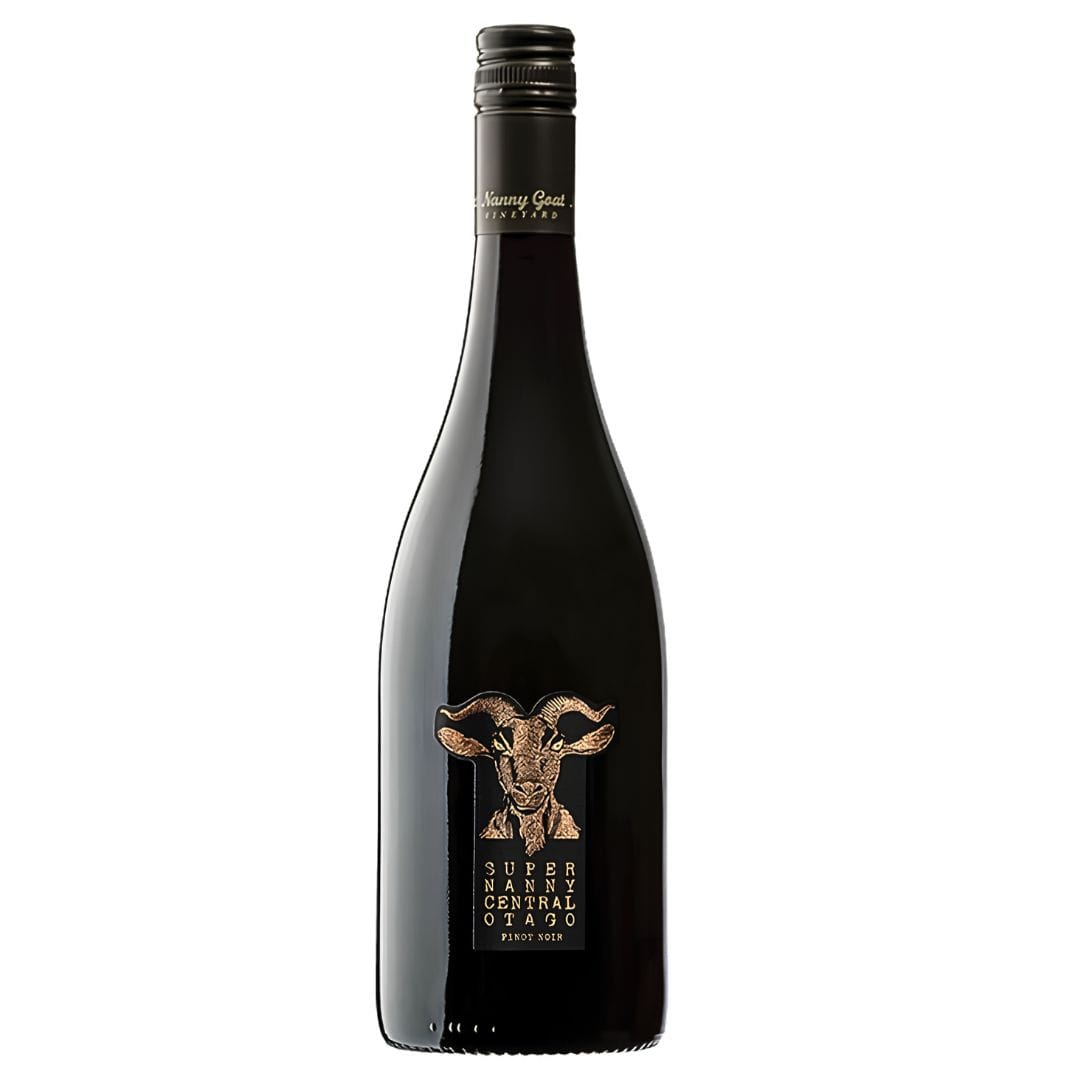 Nanny Goat Vineyard Super Nanny Pinot Noir Gift Hamper - Includes 2 Premium Wine Glasses
