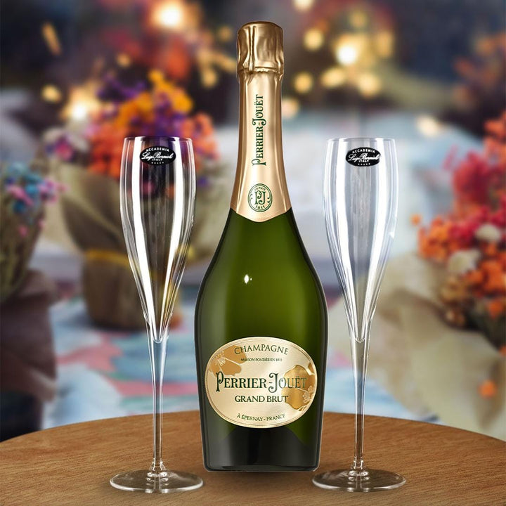 Perrier-Jouet Grand Brut Champagne Gift Hamper - Includes 2 Crystal Champagne Flutes and Wooden Presentation Stand
