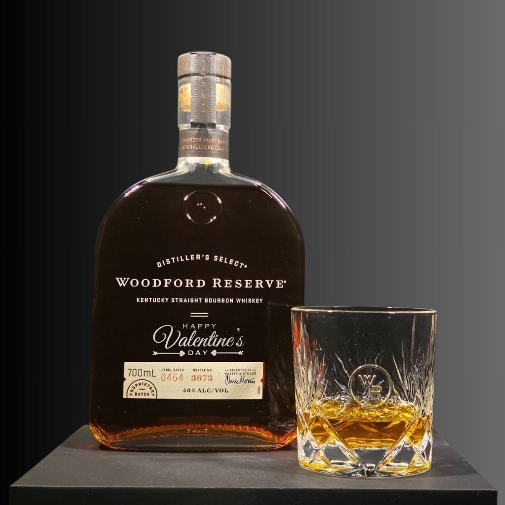 Valentine's Day Edition Woodford Reserve Whiskey Gift Pack With 1 Original Glass 40% 700ml