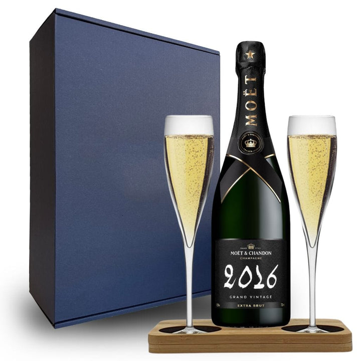 Personalised Moet & Chandon Grand Vintage Hamper Box includes Presentation Stand and 2 Fine Crystal Champagne Flutes