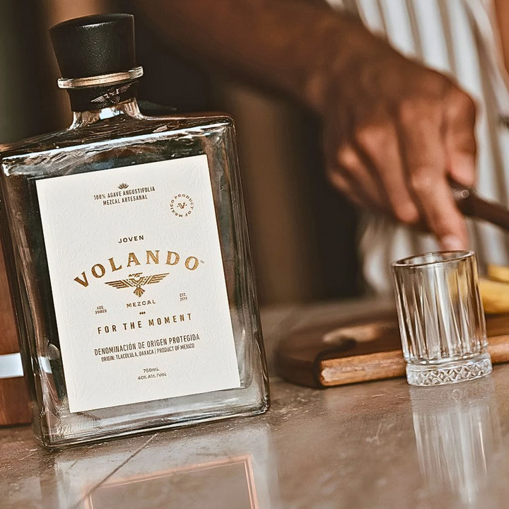Volando Mezcal and Glass Set Gift Box 40% 750ml