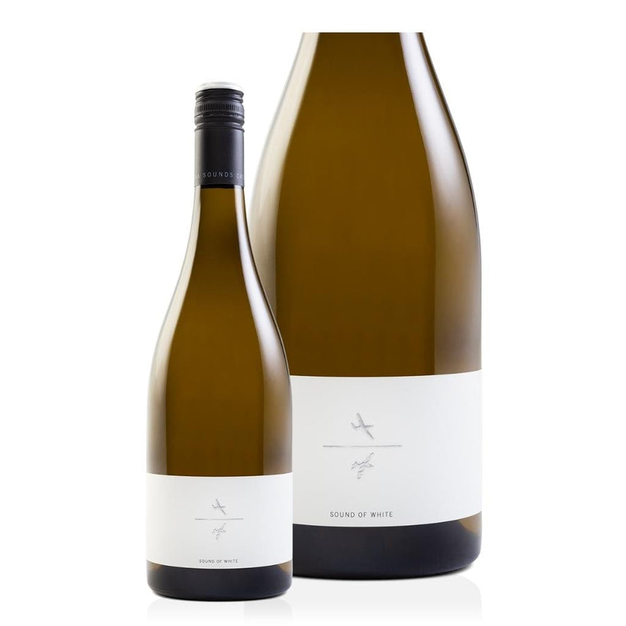 Personalised Catalina Sounds Sound of White Classic Sauvignon Blanc Gift Hamper includes 2 Premium Wine Glass