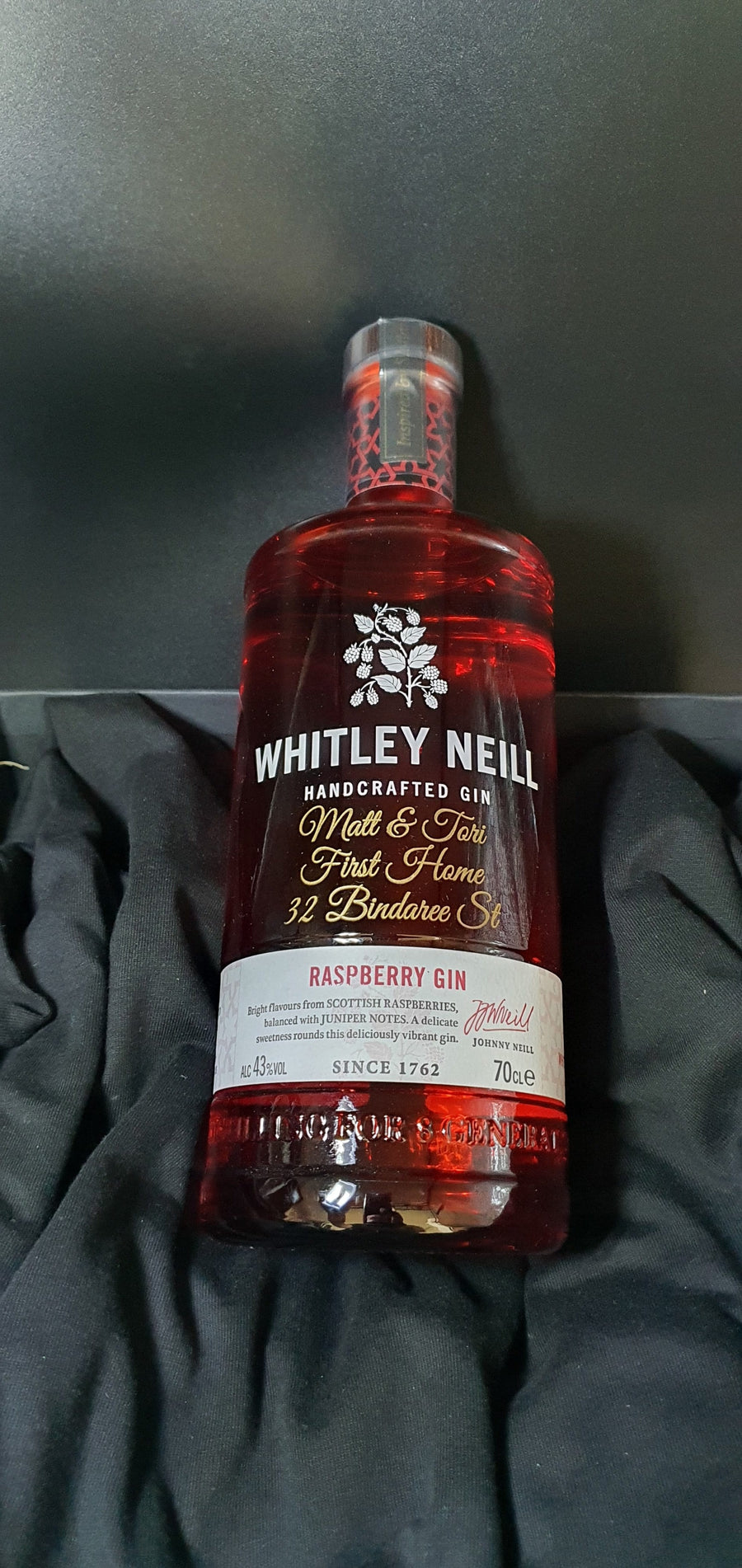 Personalised Whitley Neill Raspberry Gin 43% 700ml.