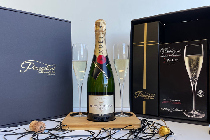 Personalised Moet & Chandon Hamper Box includes Presentation Stand and 2 Fine Crystal Champagne Flutes